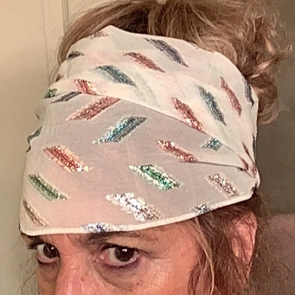 Scarf head wrap bone metallic colorful NWOT red green purple pink Versat…